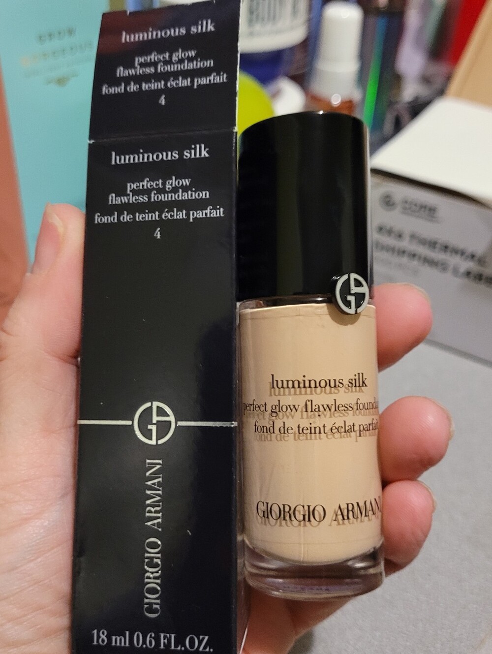 Giorgio Armani Luminous Silk Foundation - Warm Beige Shade 4